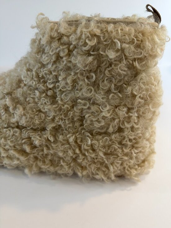 Sugar Thrillz Dolls Kill Sherpa Best Park Ankle Booties Size 8 Faux Fur Teddy - Picture 6 of 12